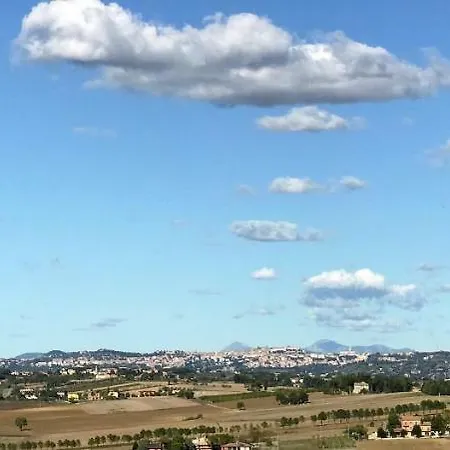לינה וארוחת בוקר La Civetta E Il Gufo *